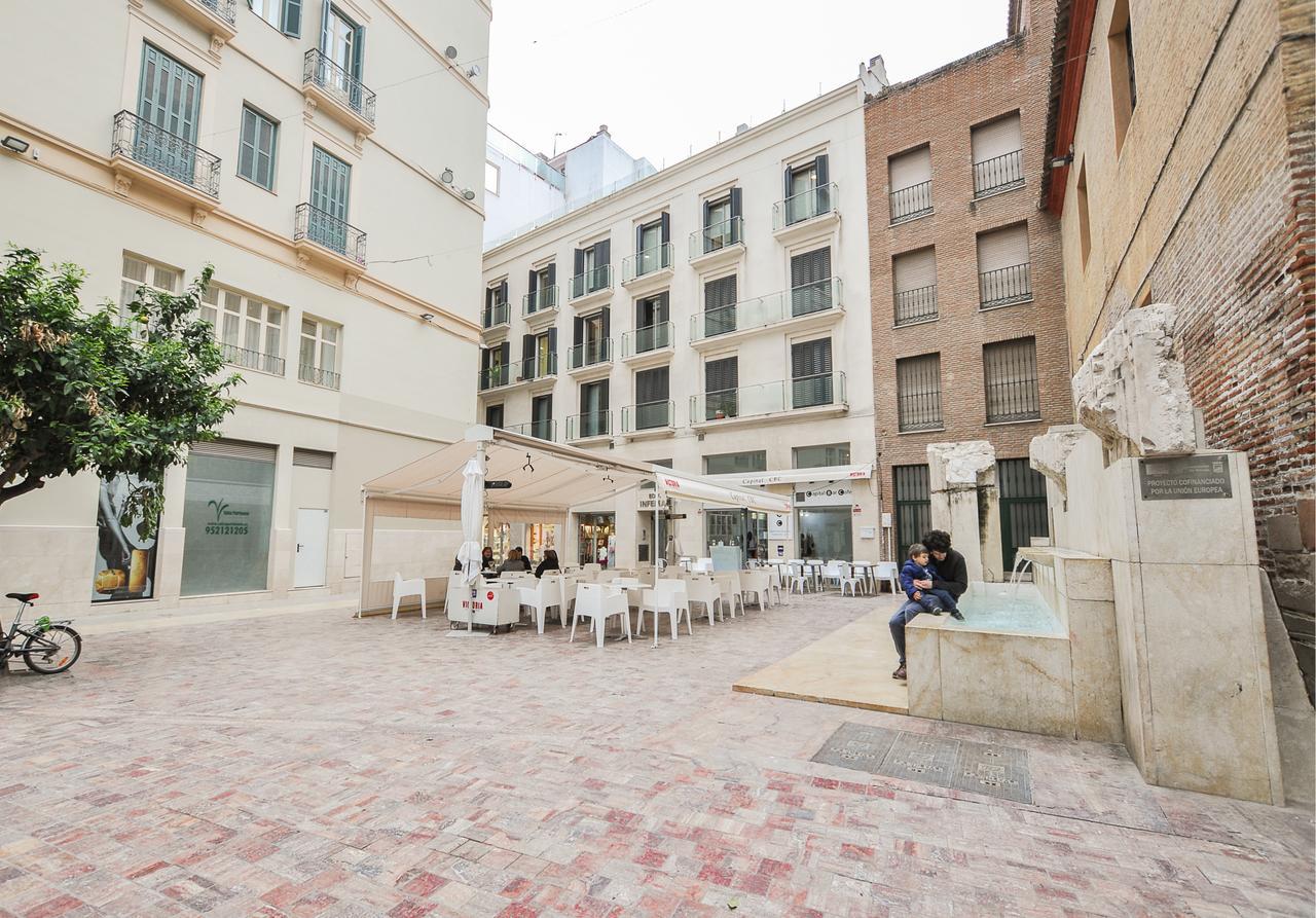 Acogedor Apartamento Junto A Calle Larios By Renthas Apartment Malaga Exterior photo